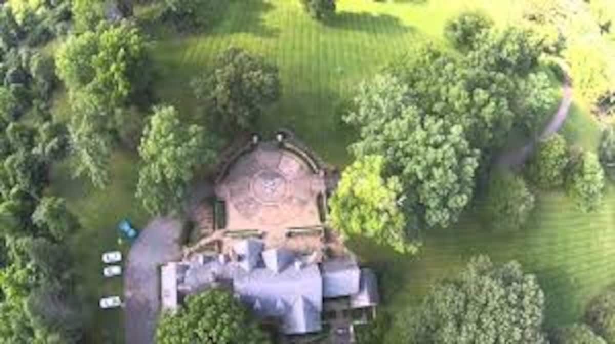 Aerial view of Stoneleigh Estate and grounds